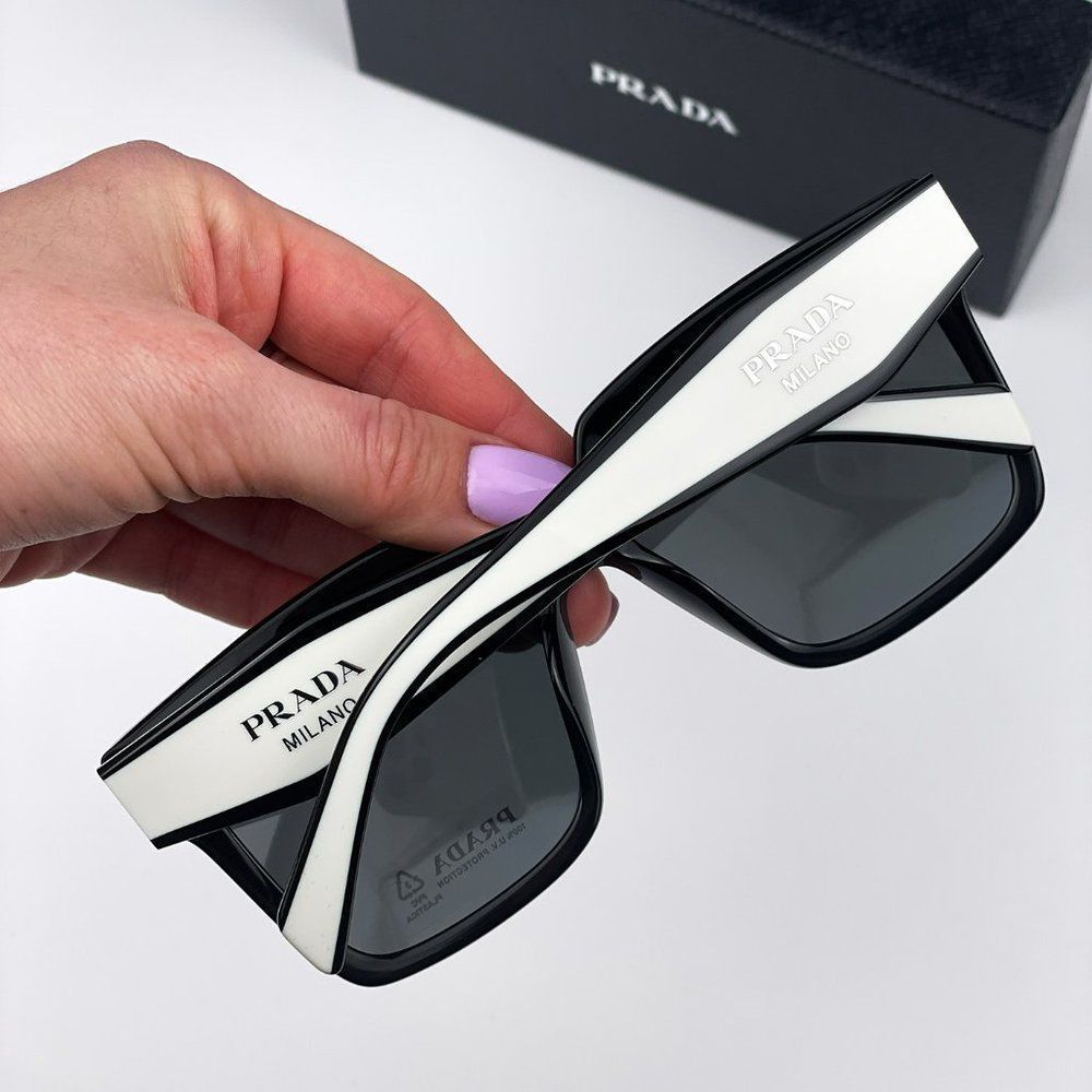 Prada PR24ZS 1AB5S0 Sunglasses Black Dark Grey Square Oversized Women - Picture 8 of 15